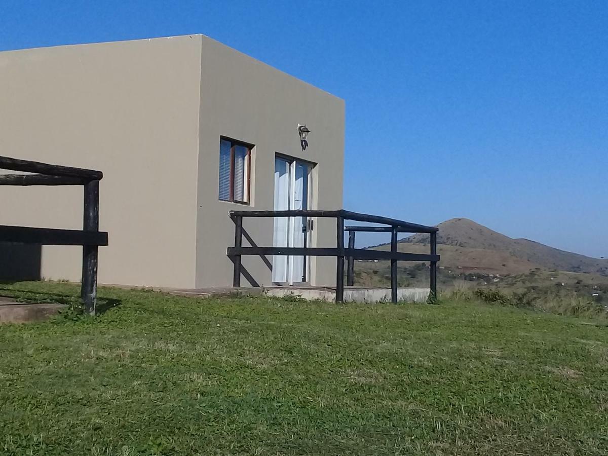Hluhluwe Gate Safari Camp Hotel Екстериор снимка
